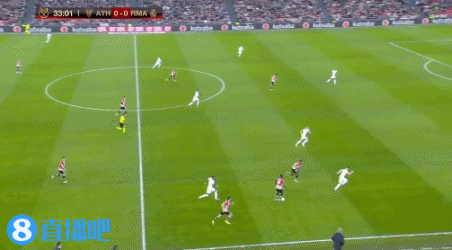 杜伦和康宁汉姆是近10年活塞首对同时砍30分两双的二人组